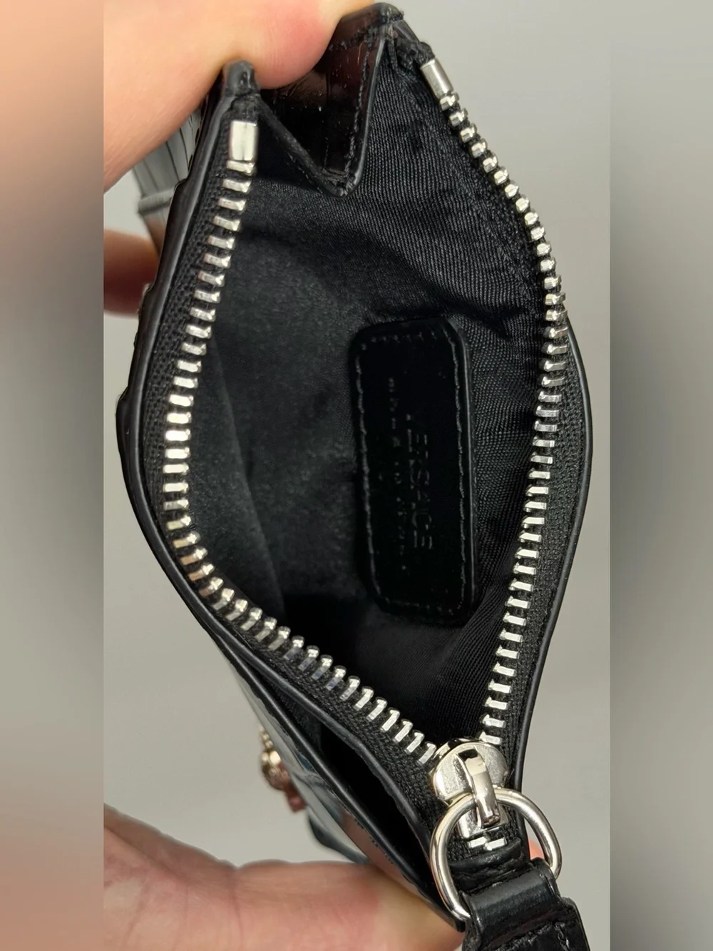 Versace black croc medusa biggie zipper card holder - Picture 5 of 8